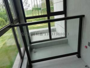 周口西華玻璃陽(yáng)臺(tái)護(hù)欄